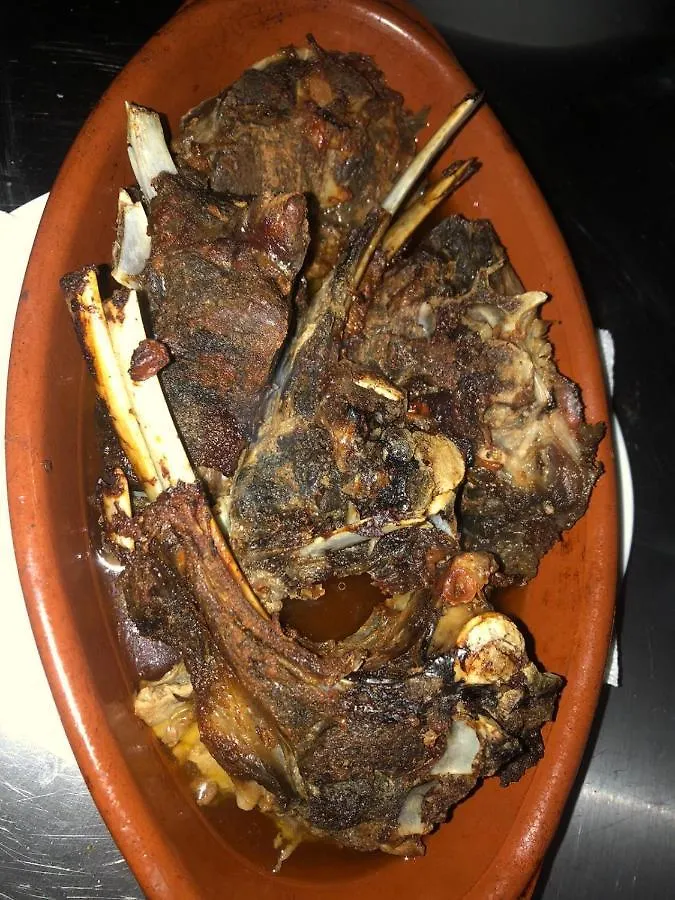 Razem Lendina E Qete Hotel