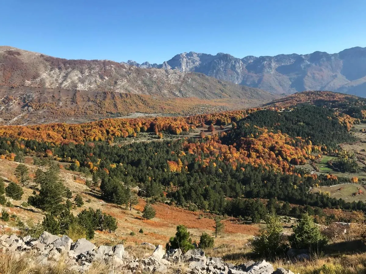 Razem Lendina E Qete Hotel 0*,  Albanië